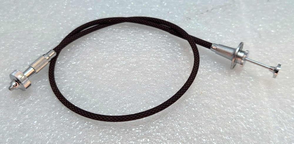 Minette 18" Locking Mechanical Shutter Camera Cable Release