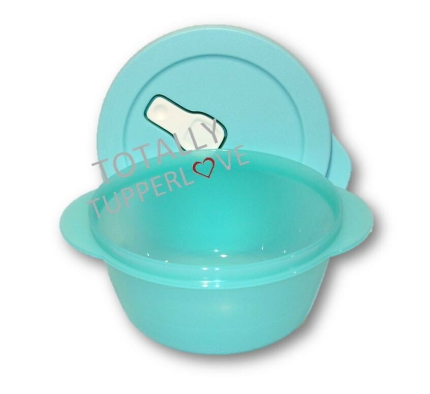 Tupperware Crystalwave Round 3.5 Cups w/ Vent Light Blue & White
