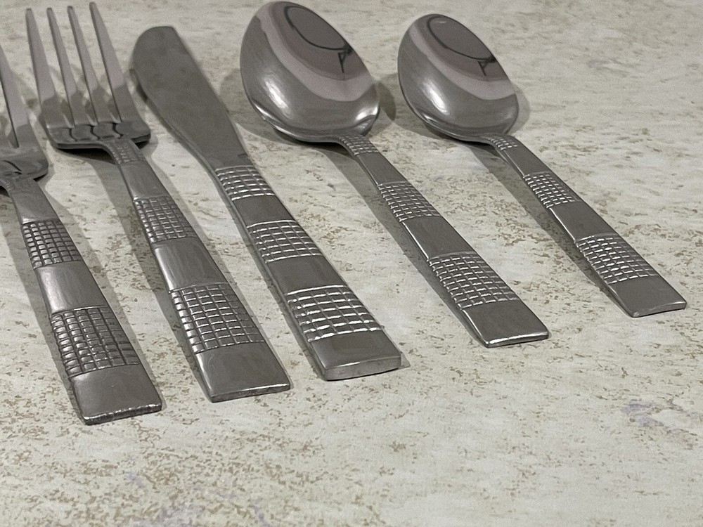 Room Essentials Circa Stainless Steel Flatware 5-Piece Set Replacement