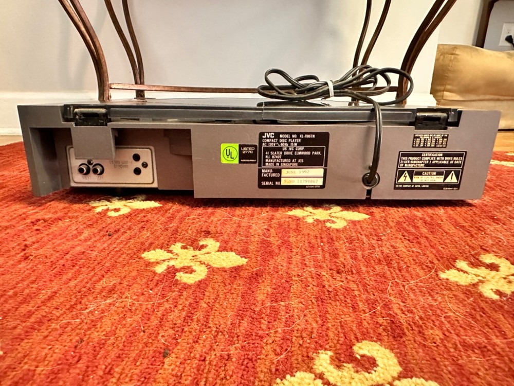 JVC XL-R86BK 5 CD Disc Player - Top Loading