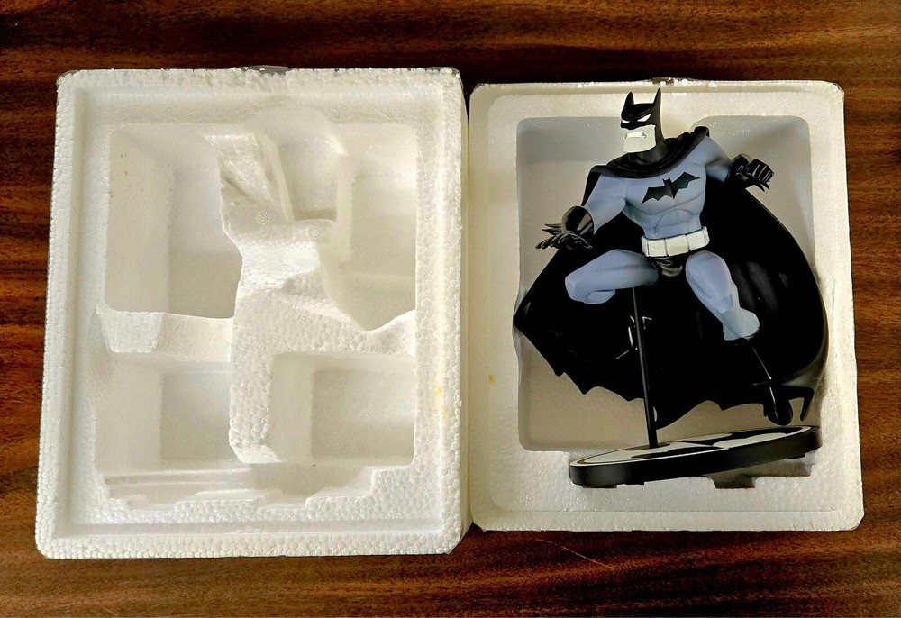 DC Direct - Batman: Black & White (Bruce Timm) 2009