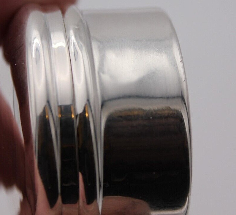 Sterling Silver pill / patch box 37 mm dia. Birmingham 1904