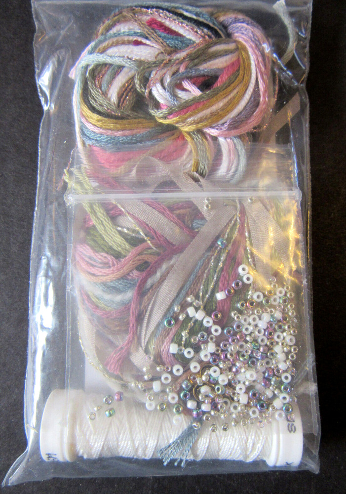 The Victoria Sampler WHERE STITCHERS GATHER Accessory Packet #92P