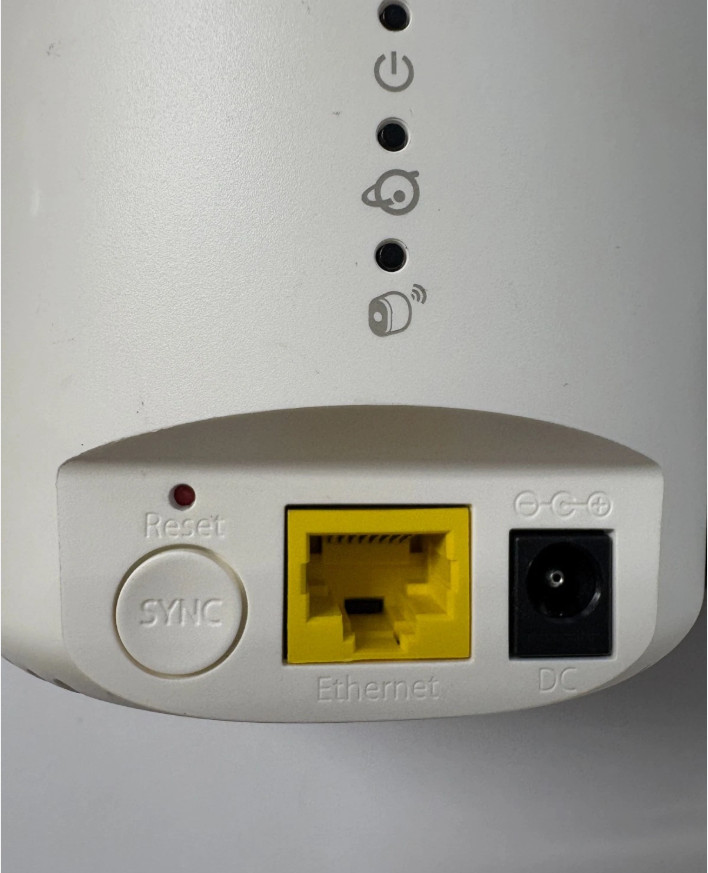 Netgear Arlo VMB3500 Base Station With Cords