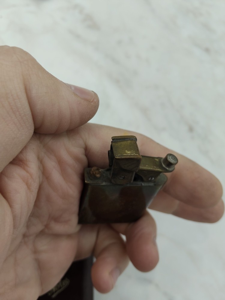 Vintage lighter "Notes" Collectible Lighter Untested