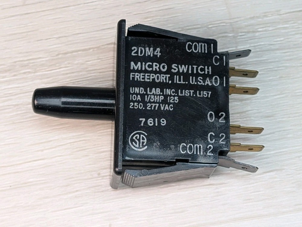 NEW Honeywell MicroSwitch 2DM4 Push / Pull Switch Plunger Actuator 10A 250VAC