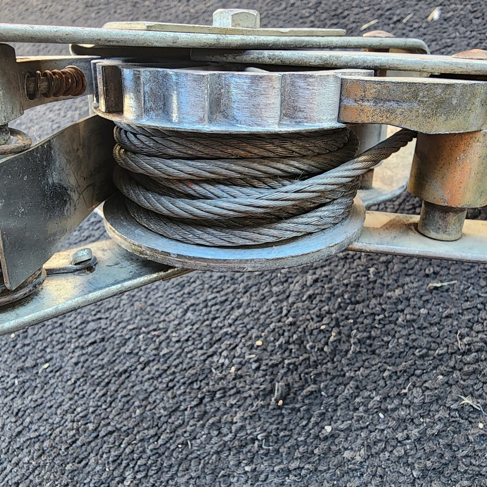 Winch Puller Power Pull 144S-6 1 Ton 12' Cable Length Used