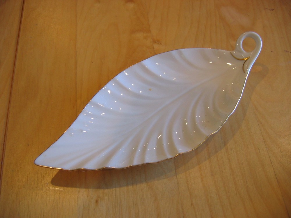 Vintage LENOX Leaf-Shaped Handled Dish Gold Trim