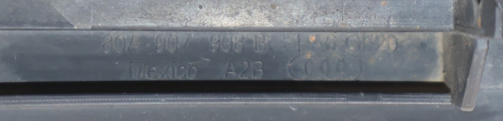 2018 - 2020 AUDI Q5 REAR RIGHT SIDE BLIND SPOT RADAR SENSOR MODULE BRACKET OEM