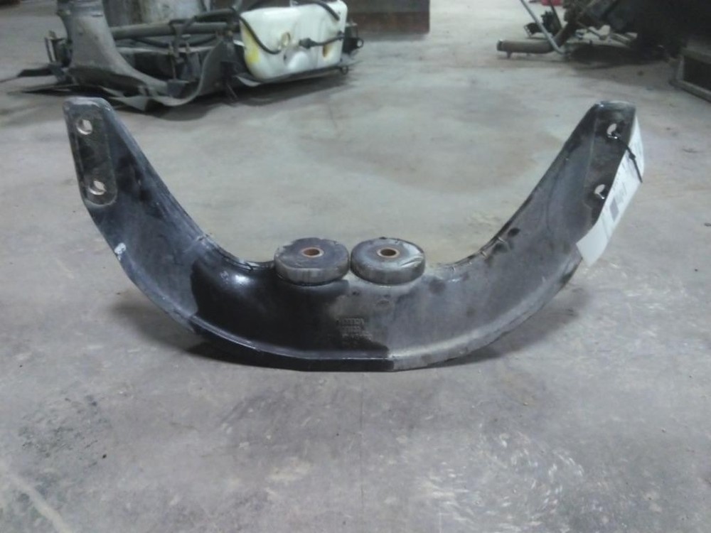 Replaces 2016 PETERBILT 579 FRONT ENGINE MOUNT ,  MT
