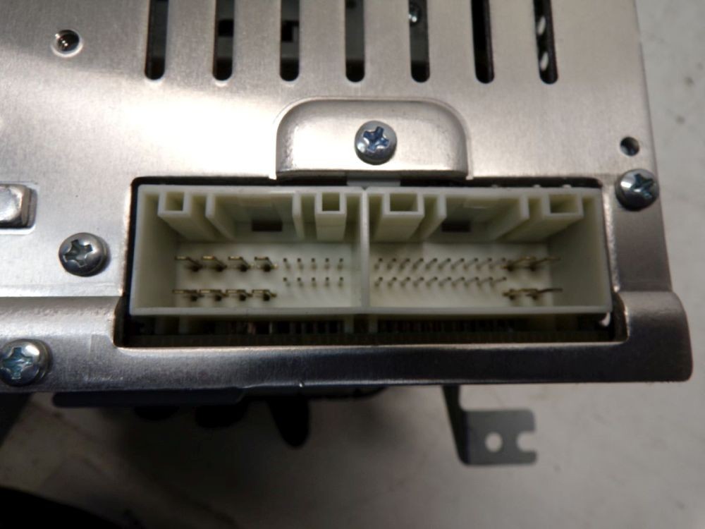 Radio/CD Changer Combination Code Not Present! Fits Hyundai i30 (GD)