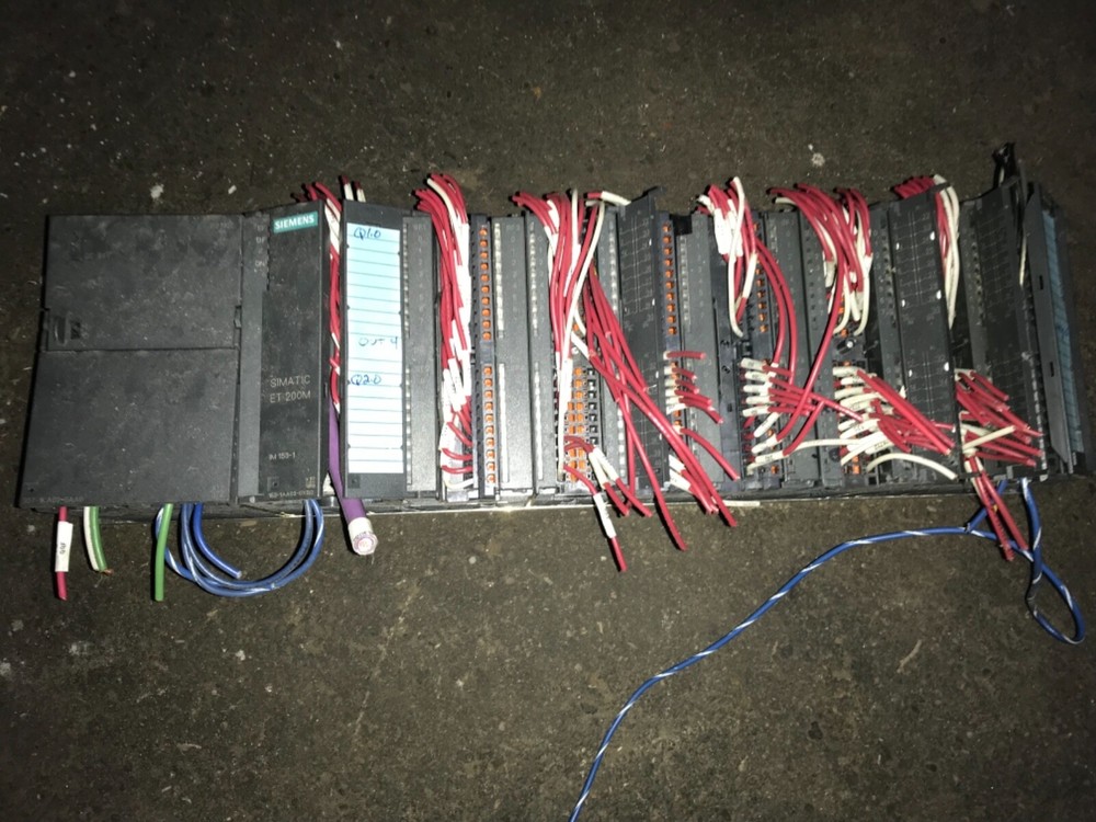 Siemens Plc, #et200, pre-owned, (DR-4895)