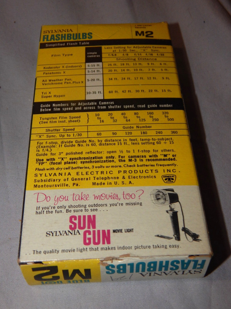 Sylvania Flashbulbs Blue Dot M2 ALL 12 NOS