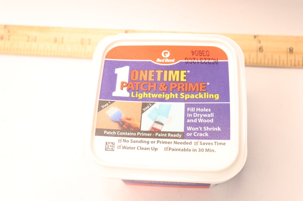 Red Devil Onetime Patch & Prime Lightweight Spackling White 0540