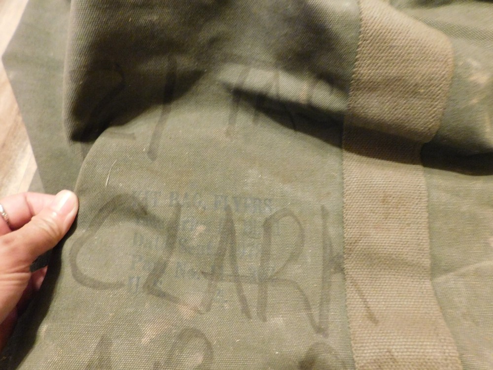 US MILITARY FLYER'S KIT BAG