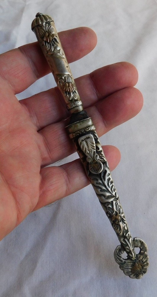 SUPERB EXTRA RARE MINIATURE CHILD ARGENTINIAN GAUCHO KNIFE, BLADE BROKEN