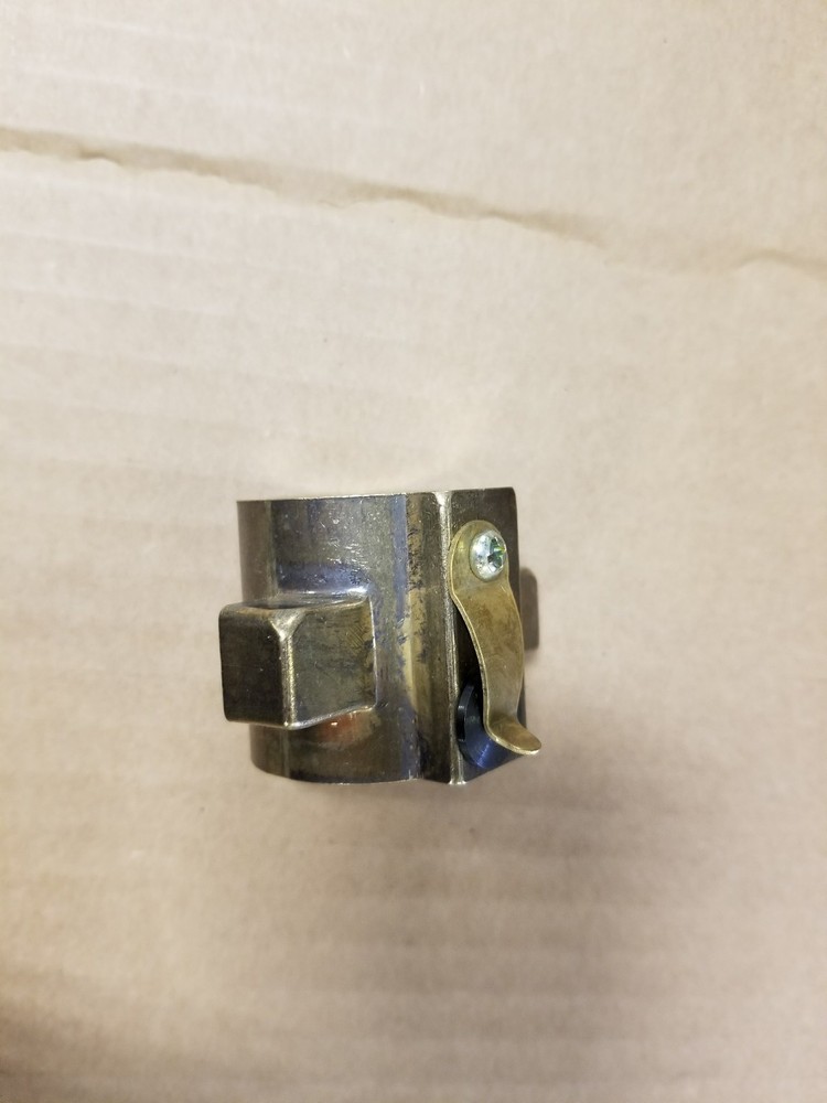 L-32 vise nut