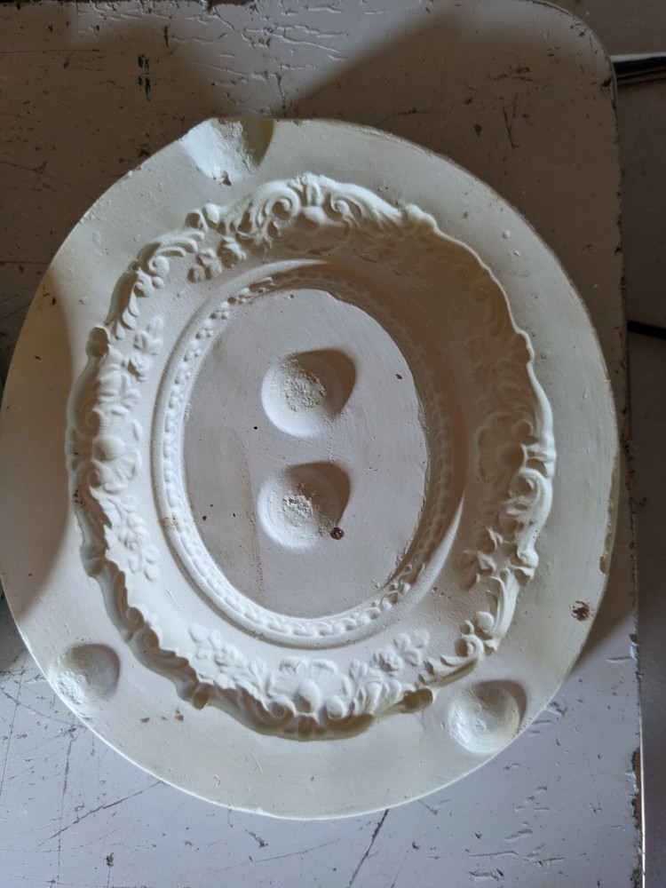 Pretty Picture Frame Vintage Slip Casting Ceramic Mold