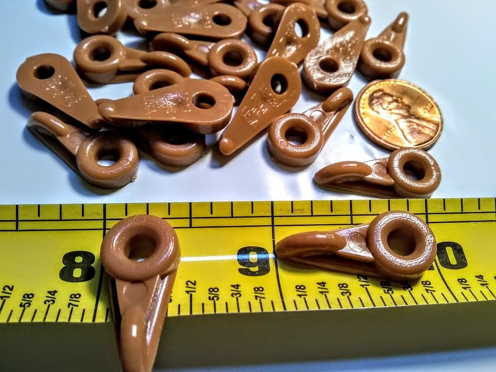 Tan PLASTIC Turnbutton Panel Retainer Clip for wood/glass panel PKG QTY 100 pc