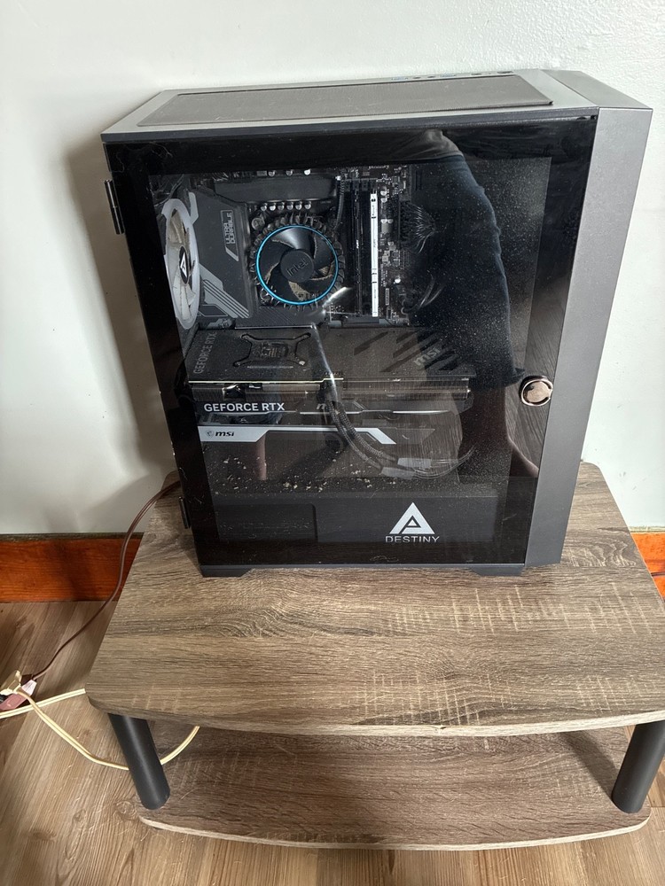 Gaming tower barely used