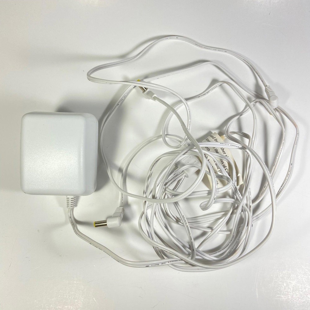 Lemax Village White AC Power Adaptor / 3 Output C795