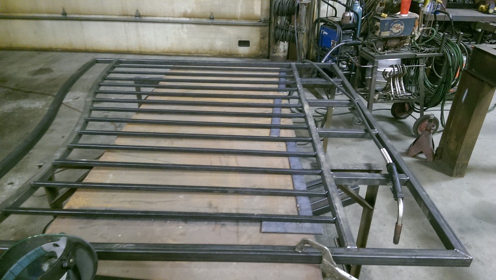 wrought iron driveway entry gate