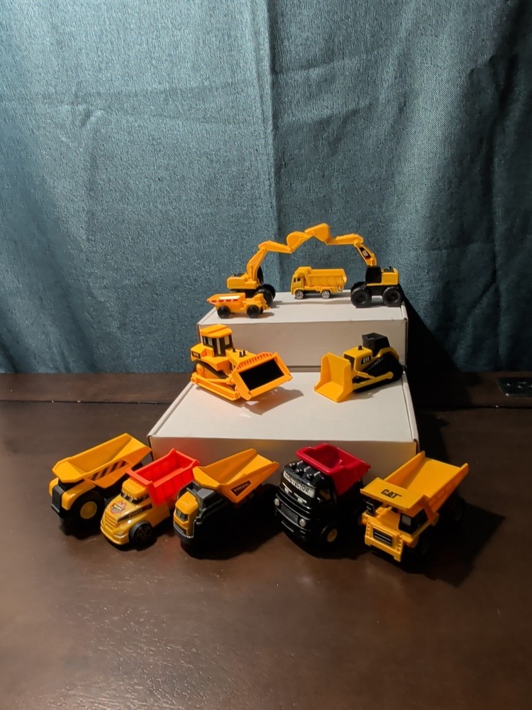 11 Mini Construction Vehicles | CAT, Volvo & More! |
