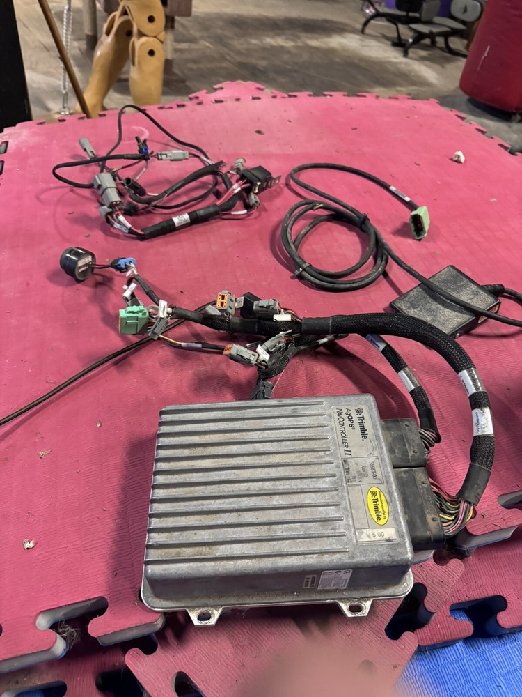 TRIMBLE AgGPS NavController II (55563-00)