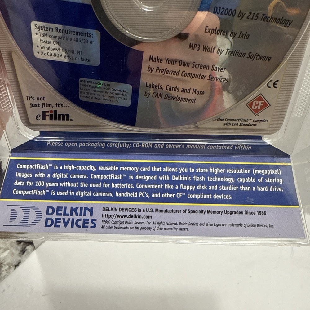 New Delkin 8 MB CompactFlash Card DDCFFLS2-8 + Digital Imaging Software Pack