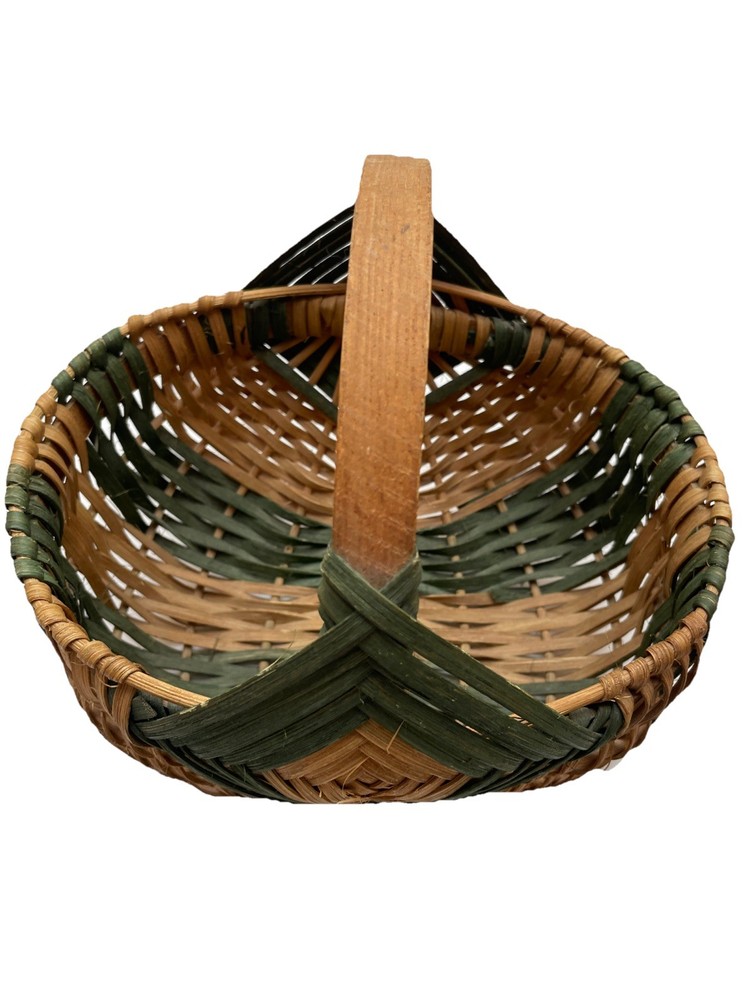Vtg Hand Woven Medium Buttocks Basket Signed