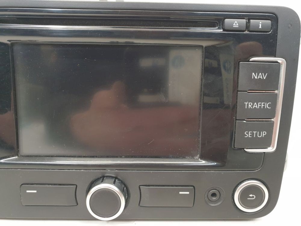 Radio/Navigation Combination This Radio Requires A CODE, CODE