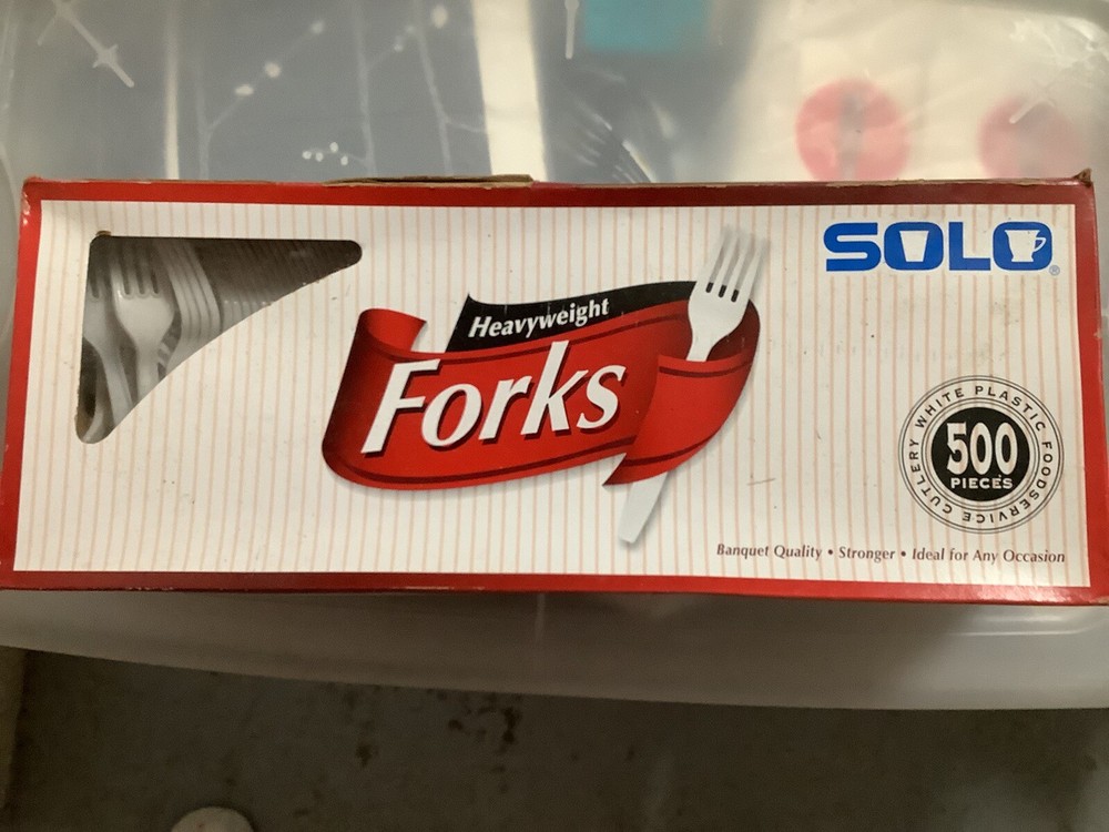 Solo 475 Plastic Heavyweight Strong Forks White  Open Box