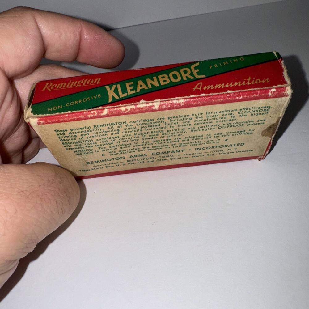 Empty Ammo box Remington Kleanbore 222 Remington