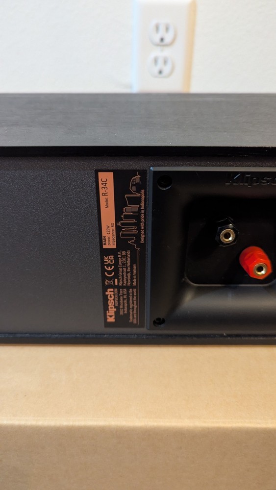 Klipsch Reference R-34C Center Channel Speaker - Great Condition