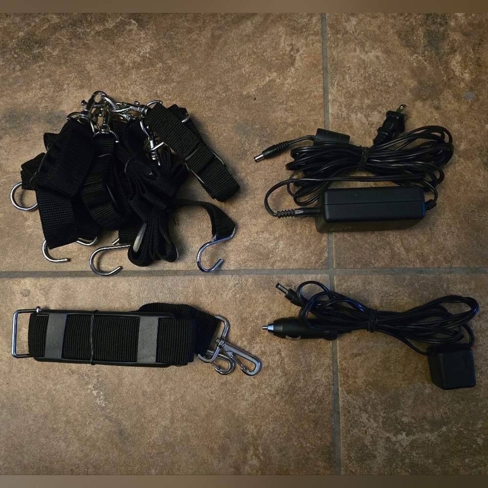 Silver | AUDIOVOX | Video In A Bag System 11 Bundle