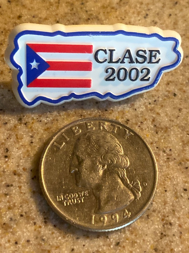 VTG CLASE 2002 Flag Lapel PIN