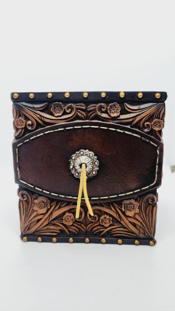 Horse Tooled Tissue Box Cover