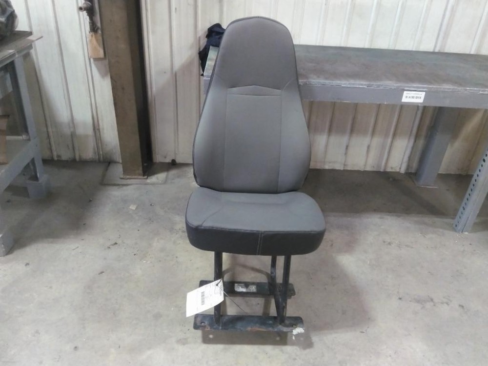Replaces 2020 INTERNATIONAL LT FRONT SEAT ,  MD