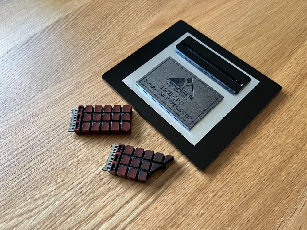 Terminator T-800 CPU Brain Chips Prop Replica