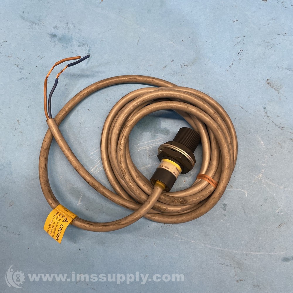 Omron E2EQ-X7D1 Proximity Sensor FNIP