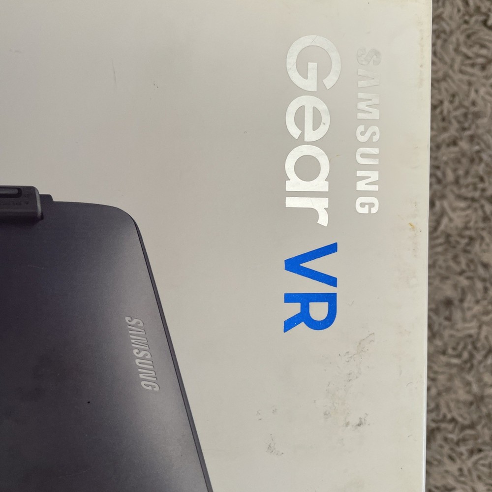 samsung gear VR oculus . Open Box New
