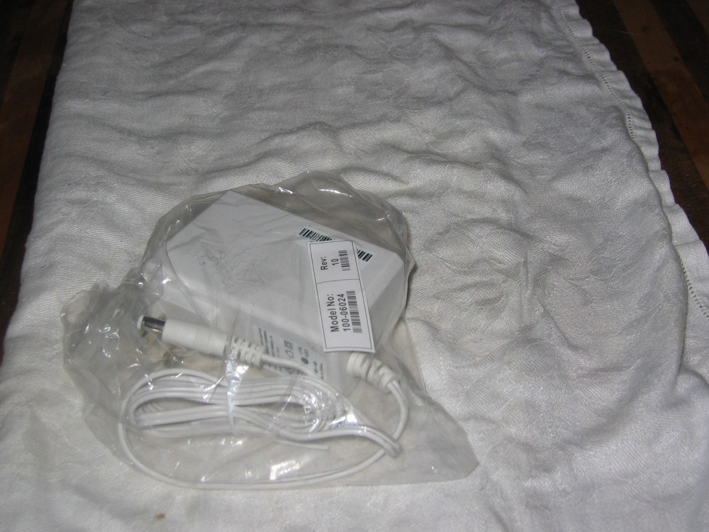 OEM Calix Gigaspire Wireless Router / Modem Power Supply Only 12v 3.0A Output