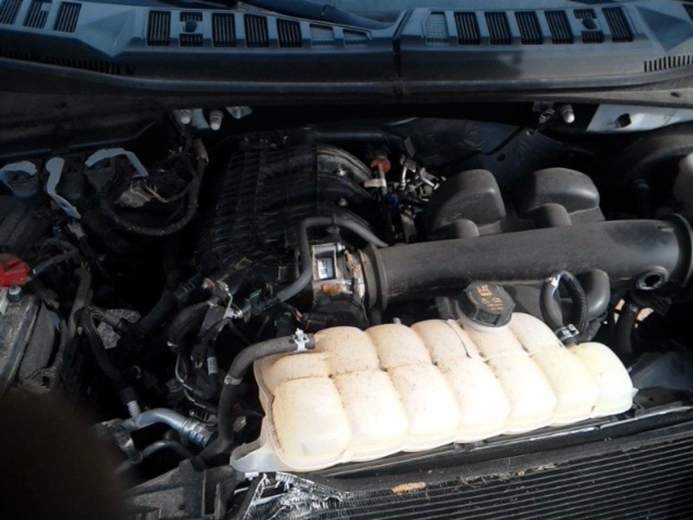 F150 2019 High Mounted Stop Light 104820185