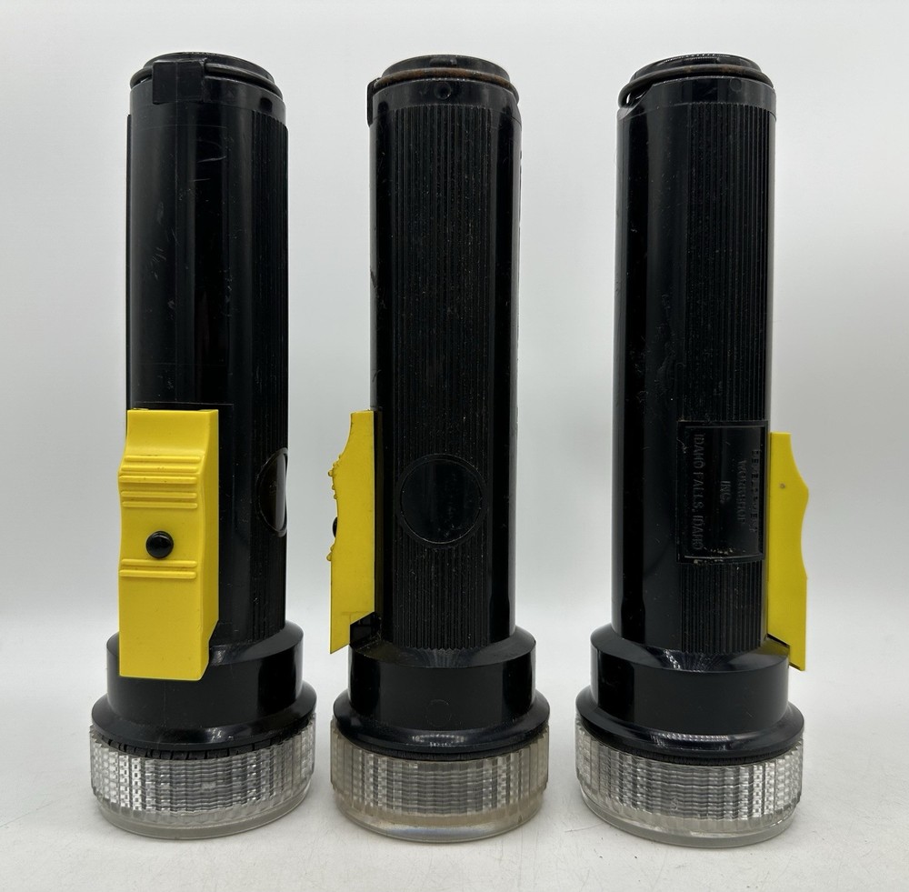 (3) Development workshop Inc Handheld Flashlight Plastic Black Yellow Military