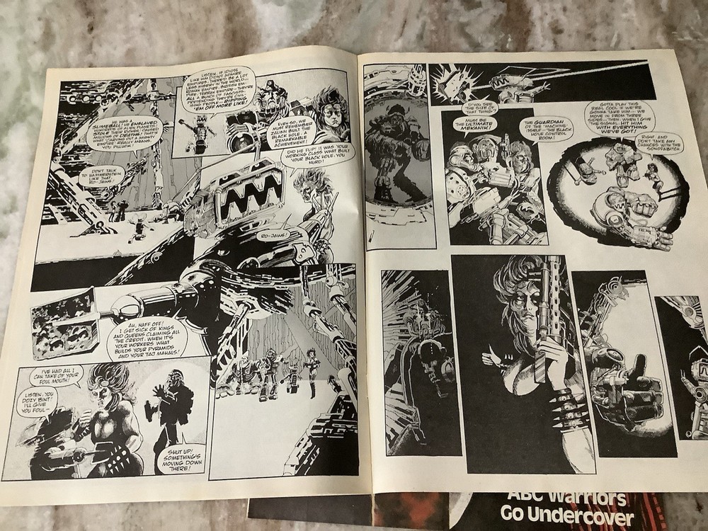2000 A.D. Featuring Judge UK Program573 & 576 Comic Magazine 1988
