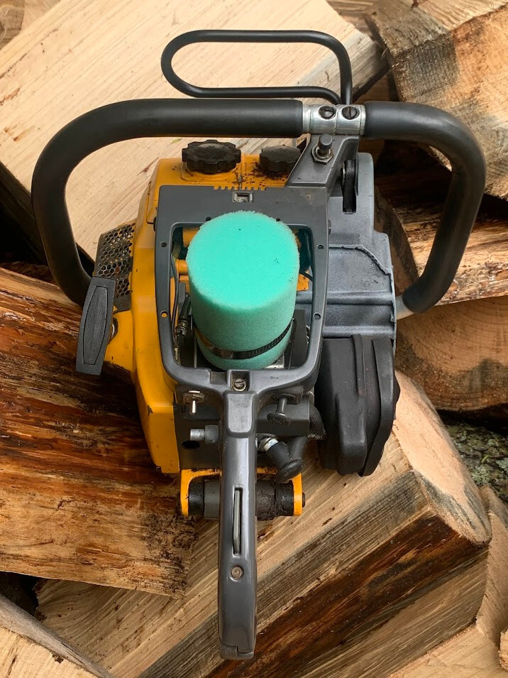 Pioneer Poulan Chainsaw Velocity Stack Air Filter Mount Elbow & Filter P38 - 655
