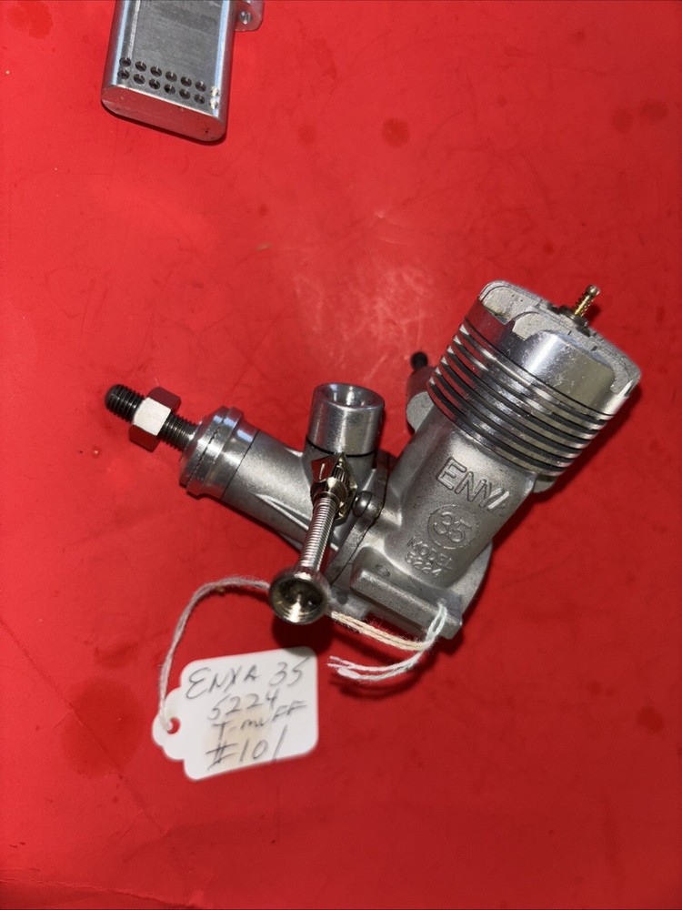 ENYA 35 5224 STUNT ENGINE & T-MUFFLER COMPLETE NICE #101