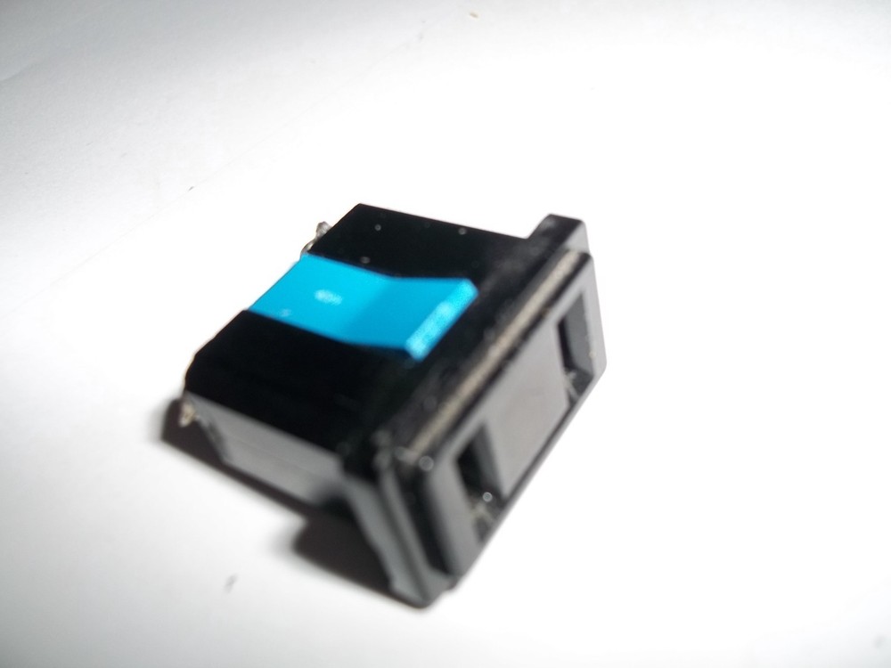 Kenwood GE-1100 AC- External Socket E03-0036-05