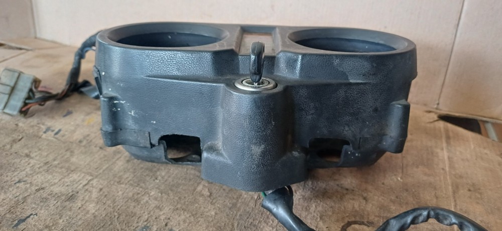Honda Superdream CB250N Clock Surround Loom & Ignition Switch Read Description