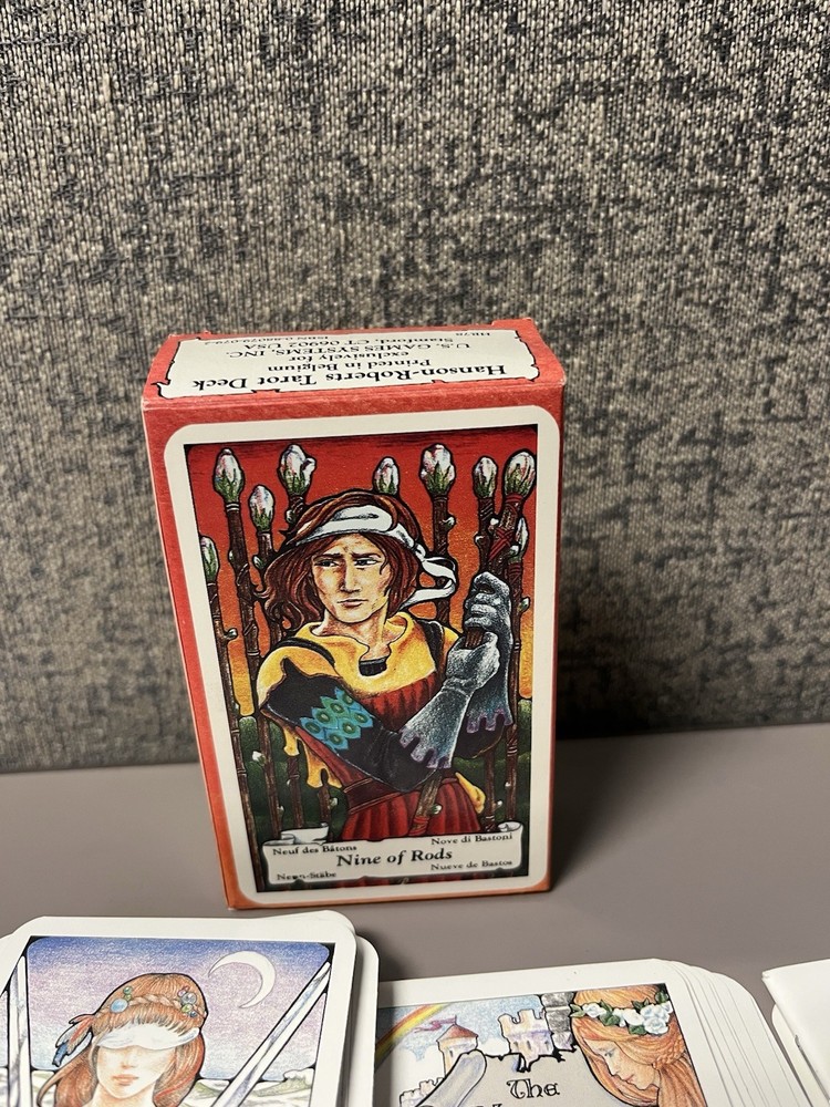 Hanson-Roberts Tarot Deck with Book